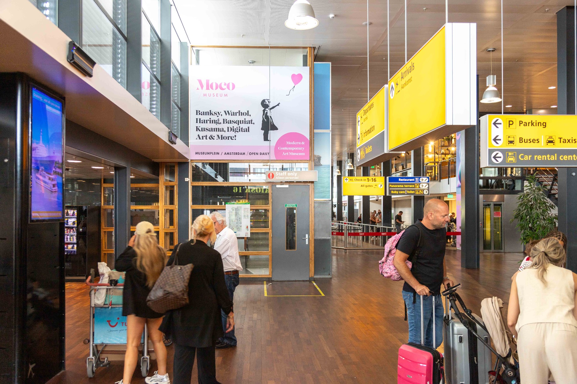 Moco Museum — Rotterdam Airport — Stairs banner premium sightline